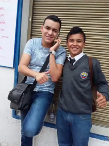 Roommate Angel  buscando habitación en Bogotá