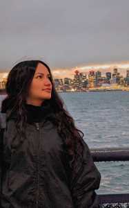 Roommate Laura buscando habitación en Medellín