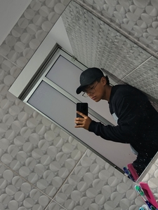 Roommate Andersson  buscando habitación en 