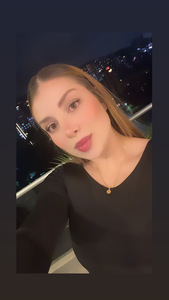 Roommate Verónica  buscando habitación en Medellín