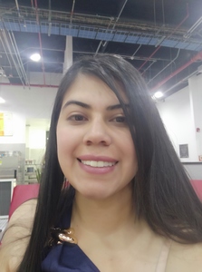 Roommate Mónica  buscando habitación en Bogotá