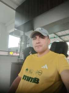 Roommate EDWIN  buscando habitación en 