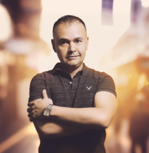 Roommate Henry buscando habitación en 