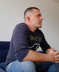 Roommate Andres buscando habitación en Mosquera