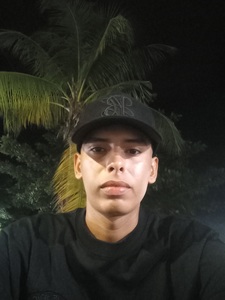 Roommate Sebastian buscando habitación en 