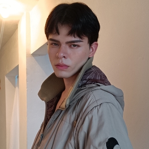 Roommate Edward buscando habitación en Itagüi