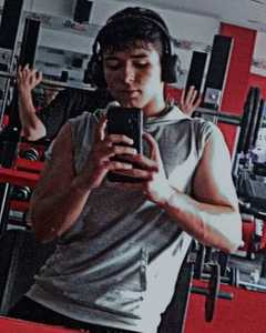 Roommate Manolo buscando habitación en Soacha