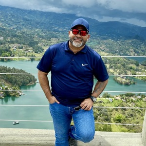 Roommate Andrés buscando habitación en Bello