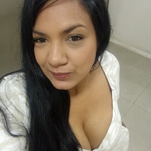 Roommate Alizon  buscando habitación en 