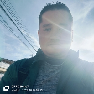 Roommate Javier Alexis buscando habitación en 