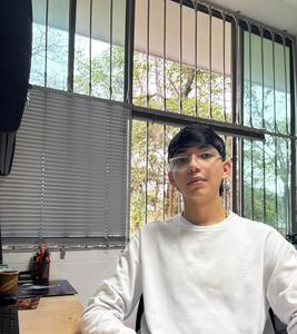 Roommate Santiago Javier  buscando habitación en Bucaramanga