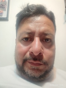 Roommate Carlos buscando habitación en Bogotá