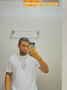 Roommate Keiner  buscando habitación en 