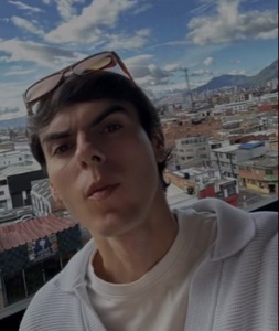 Roommate Juan buscando habitación en Bogotá