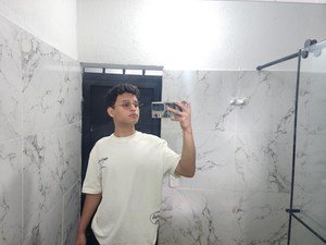 Roommate RICARDO buscando habitación en Floridablanca