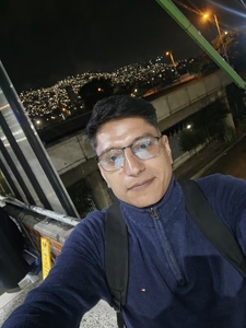 Roommate Orlando  buscando habitación en Medellín