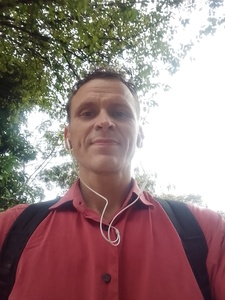 Roommate Diver buscando habitación en Medellín