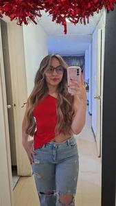 Roommate Gabriela 