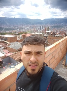 Roommate Andrés Felipe  buscando habitación en Medellín