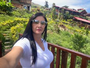Roommate Adrina buscando habitación en Medellín