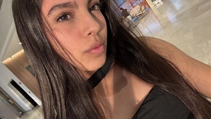 Roommate Camila