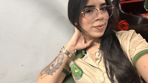 Roommate Julieth