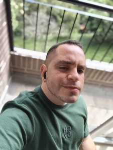 Roommate Byron  buscando habitación en Envigado