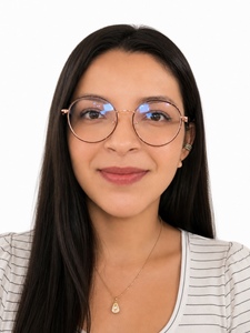 Roommate Mariana