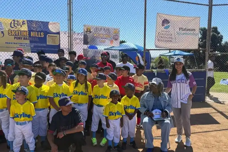 President King with baseball team