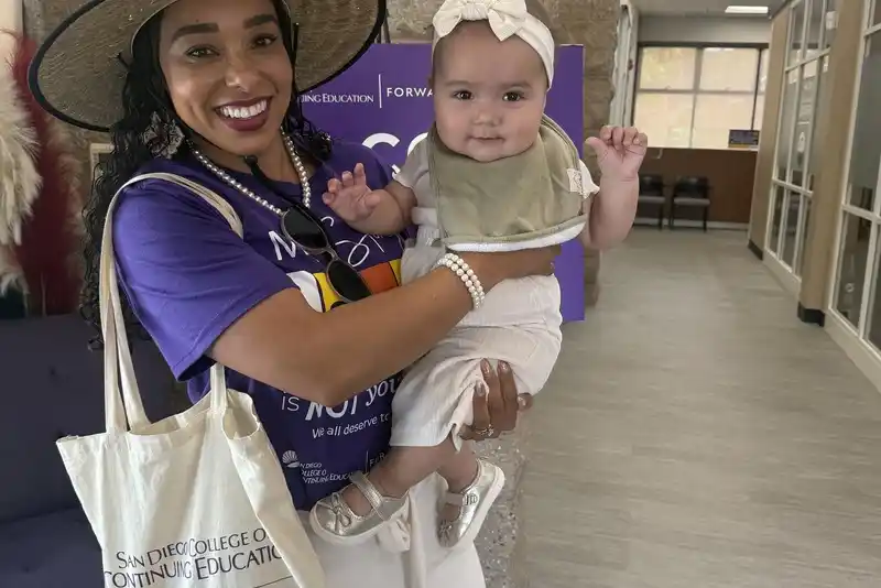 Tina King and Valentina Mia