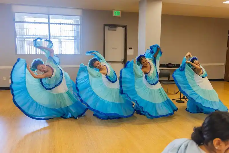 dancers dancing