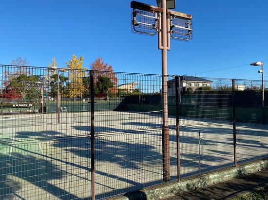 Naruko Neighborhood Park Tennis Court