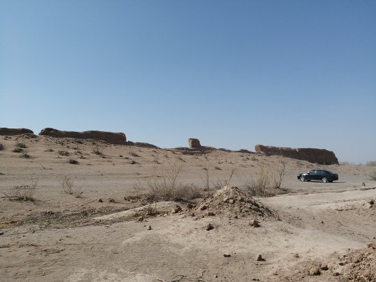 Heishuiguo Site and Mausoleums of Han Dynasty