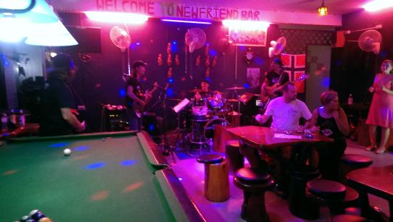 Newfriend bar