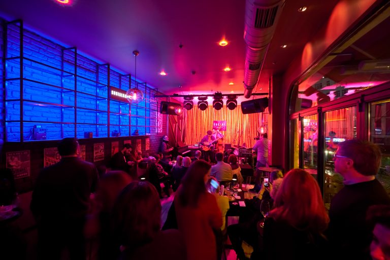Social Jazz Bar