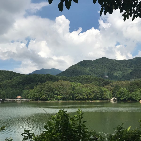 Xianhu Lake