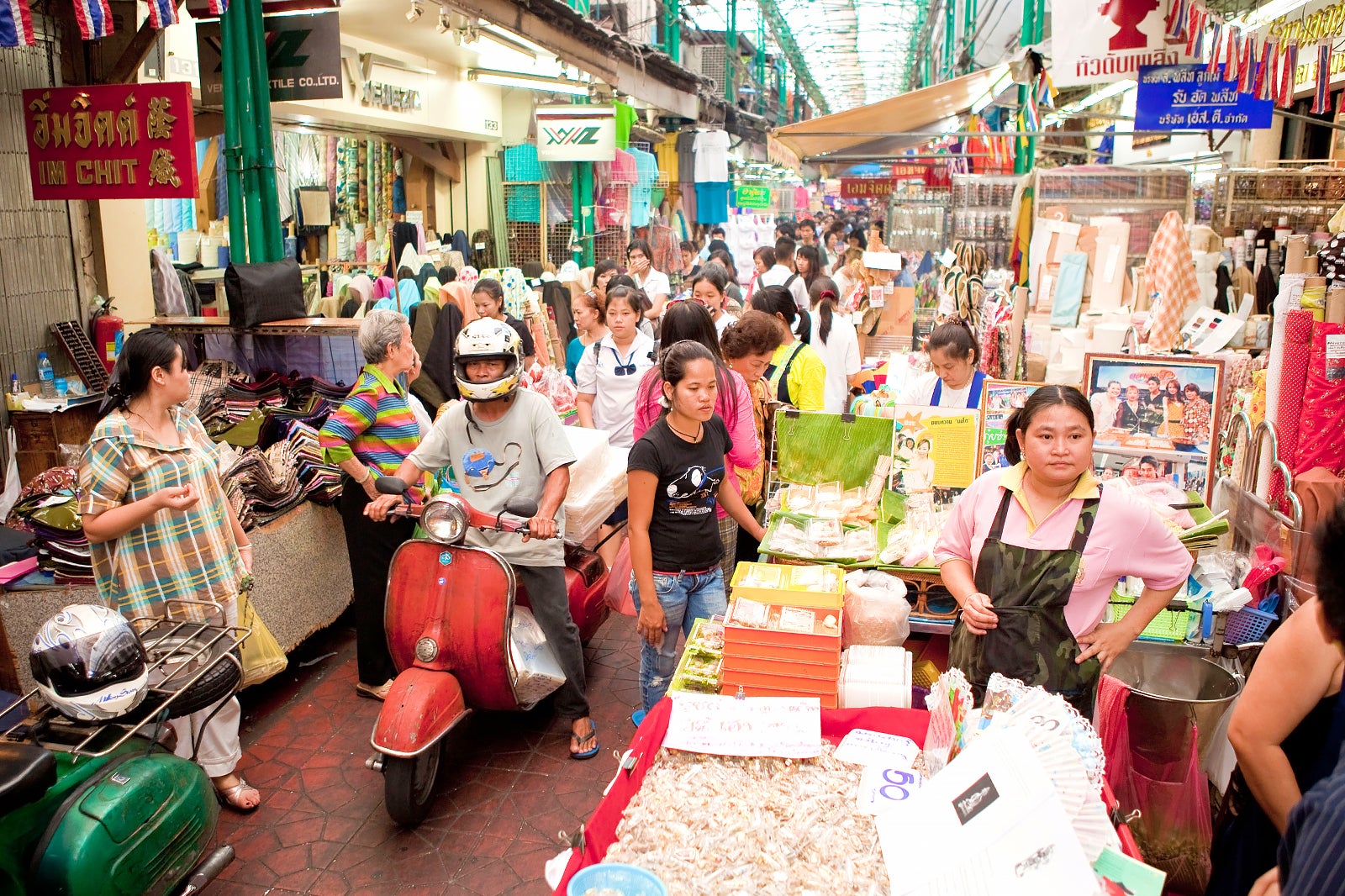 Sampeng Market