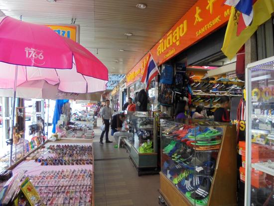 Santisuk Market