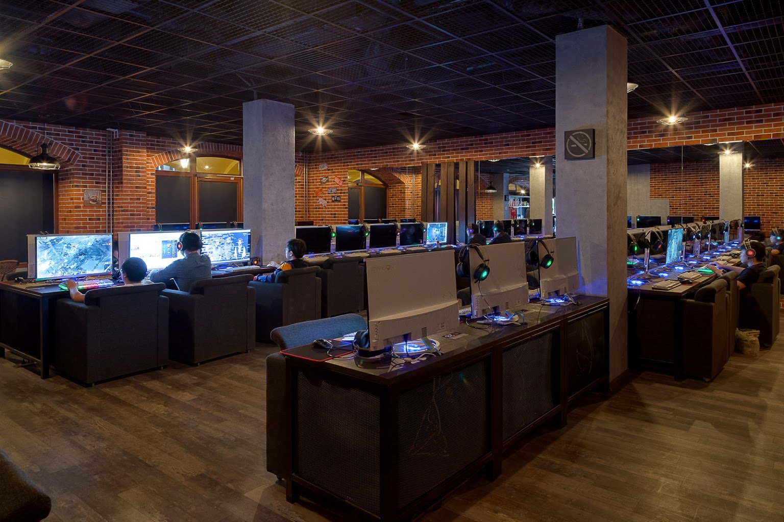 Internet Cafe Ariake Plaza