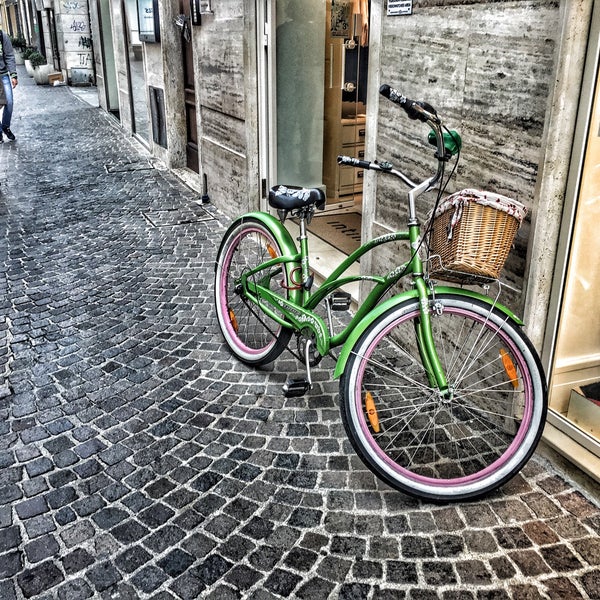Corso Giosue Carducci