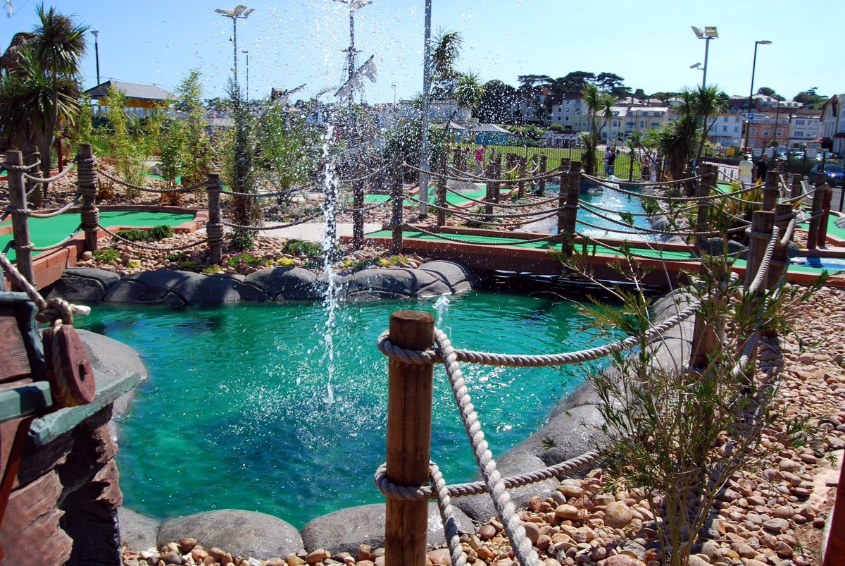 Pirates Bay Adventure Golf