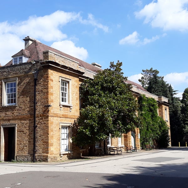 Abington Park Museum