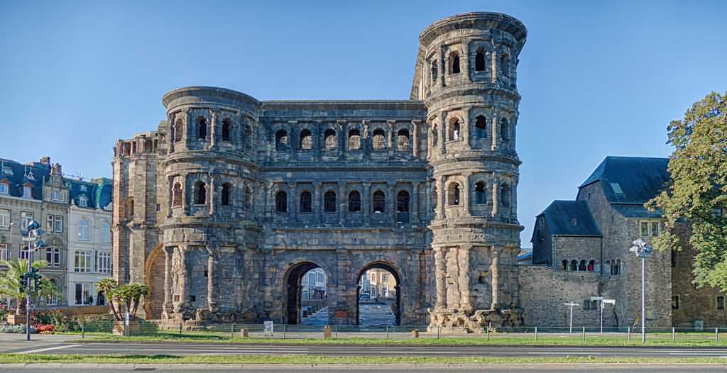 Second Gate of Trier