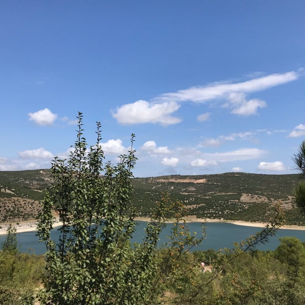 Ikizcetepeler Baraji Piknik Alani