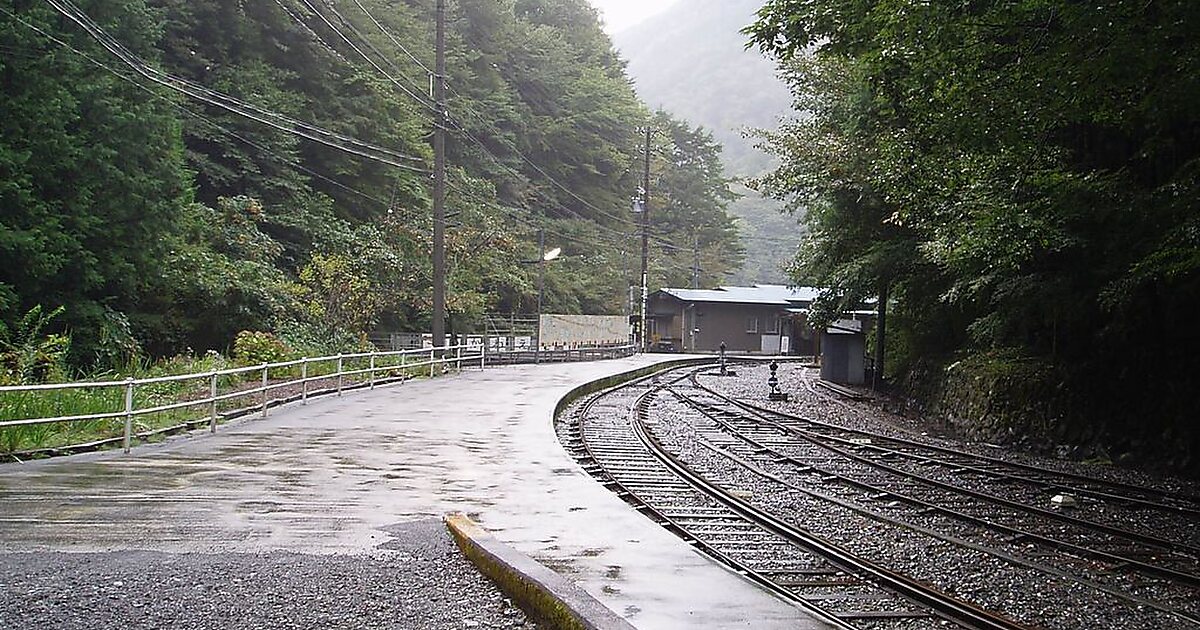 Ikawa Station