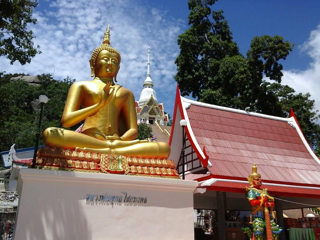 Wat Khao Takiap