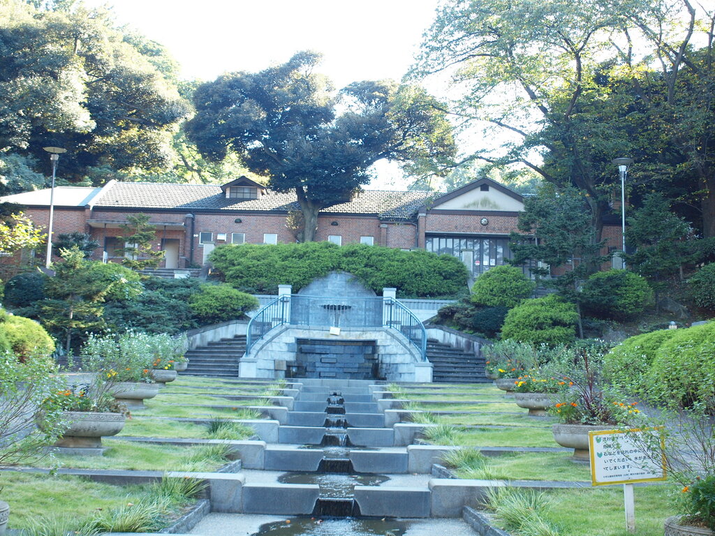 Motomachi Hyakudan Park