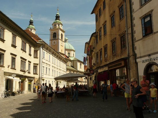Cyril Methodius Square (Ciril-Metodov trg)