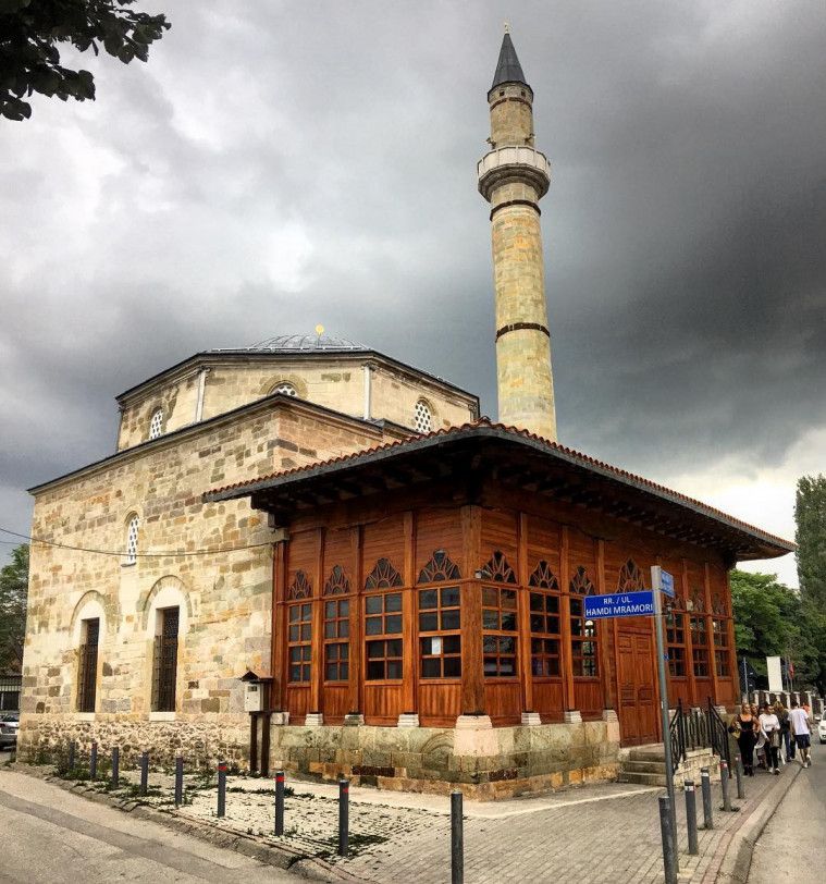 Karabeyler Koyu Cami