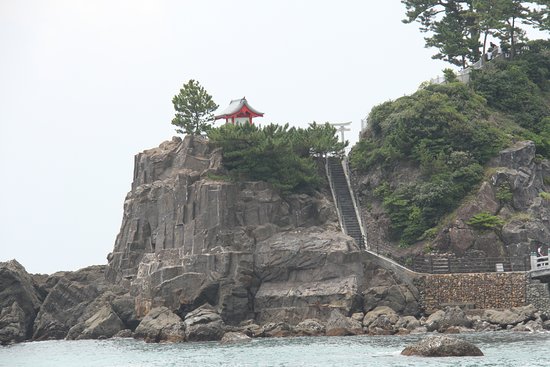 Katsurahama Ryuogu Shrine